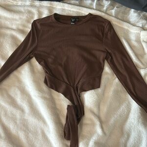 windsor long sleeve crop top